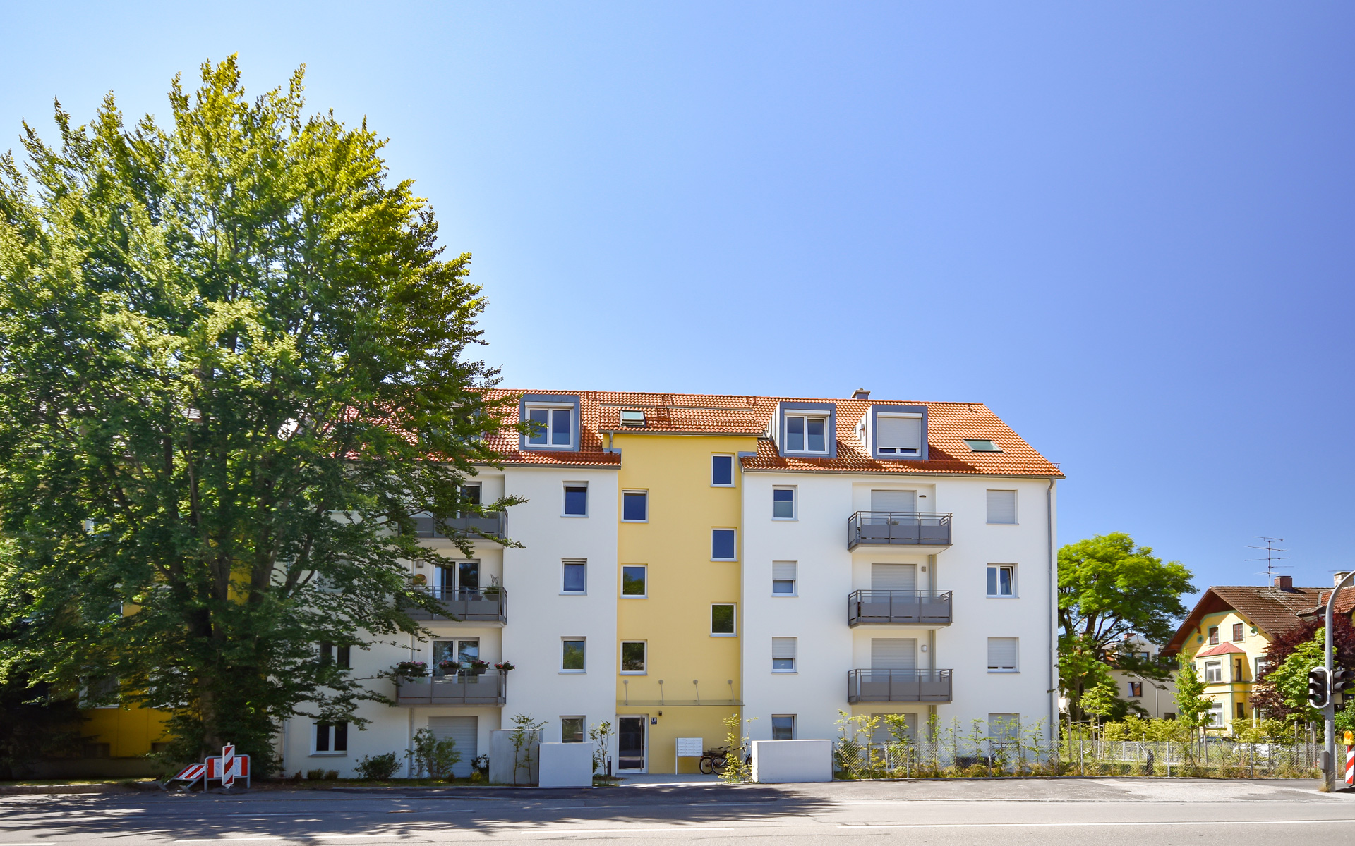 WOHNENSEMBLE IN BERG AM LAIM